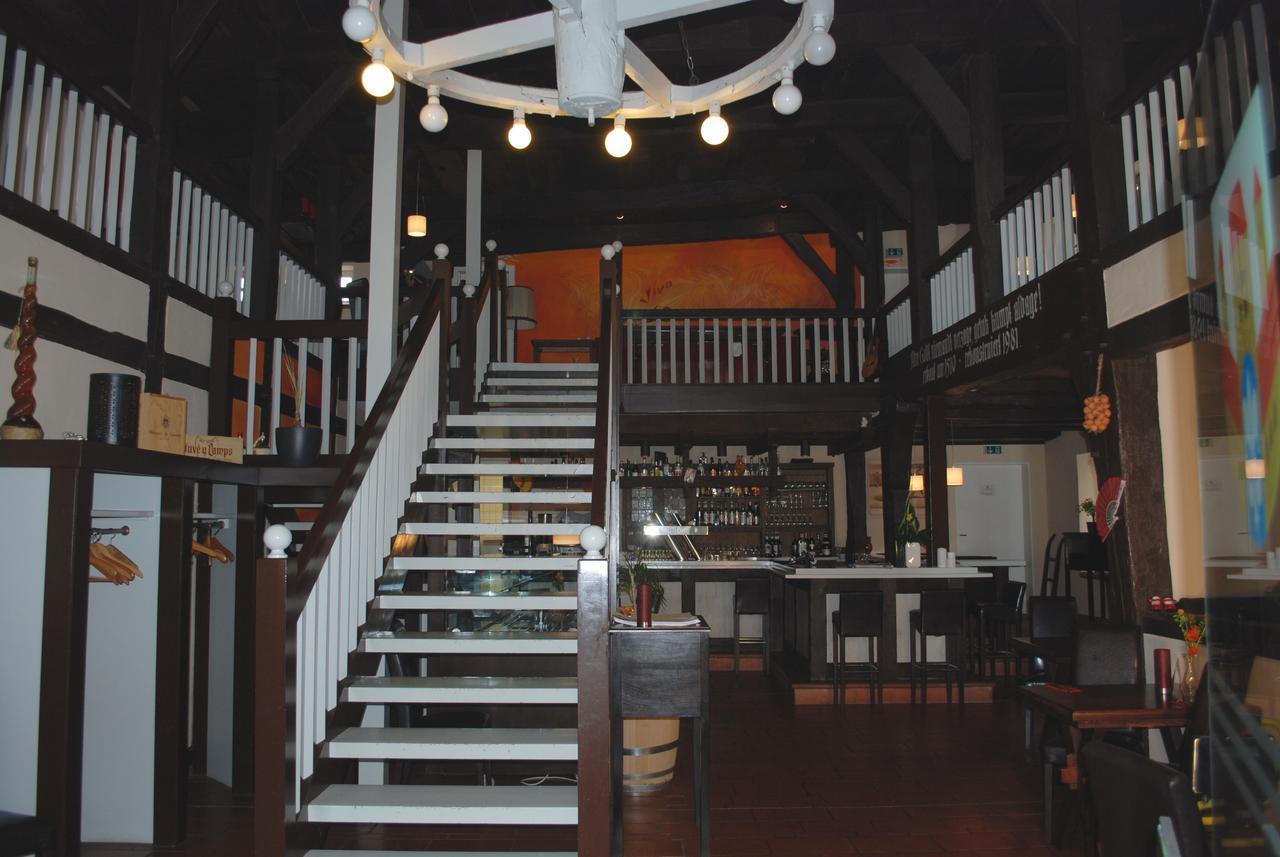 Alt Warburg Hotel Eksteriør billede